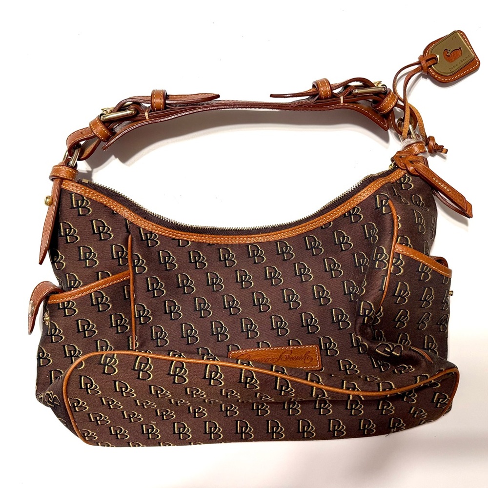 👜🤎 Dooney & Bourke Brown Logo Shoulder Bag